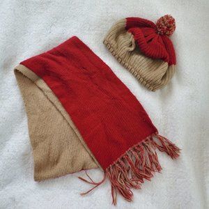 Vintage 1970's Fringed Burgundy & Tan Knit Scarf and hat, 8" x 64"